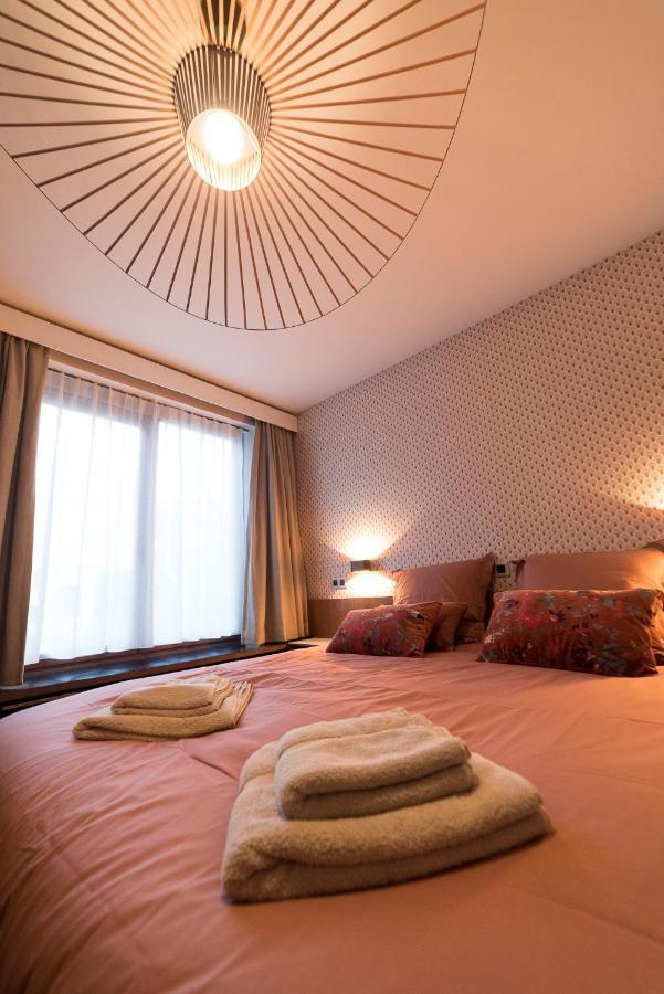 The Street 4*